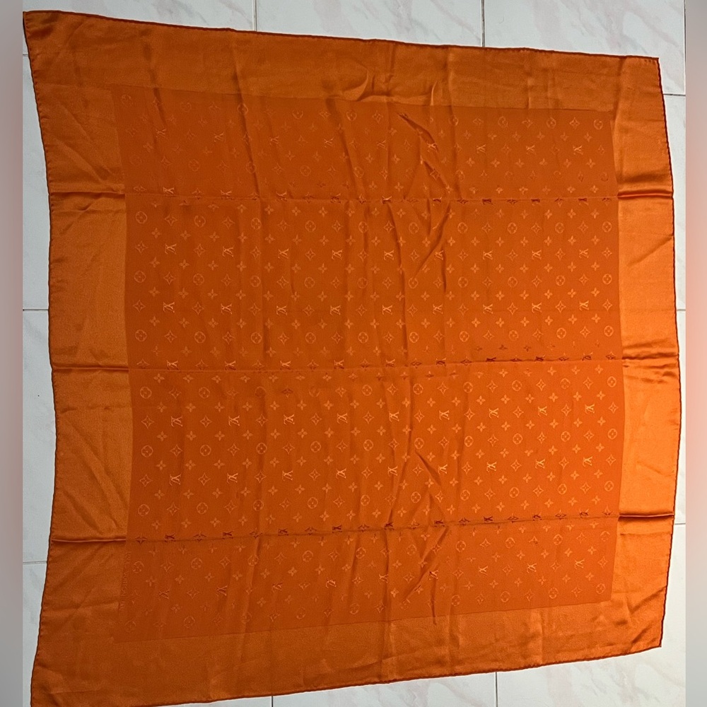 Louis Vuitton monogram Orange silk scarf authentic